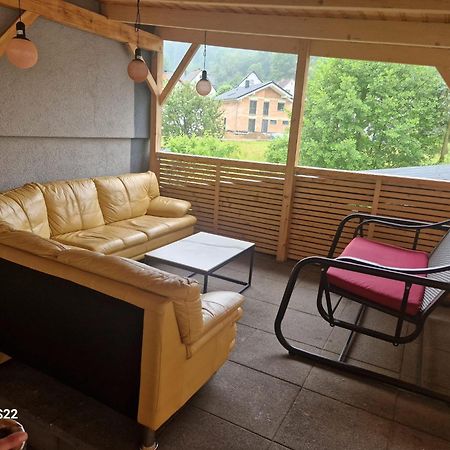 Husic Immobilien Und Handwerkerservice Rimbach  ภายนอก รูปภาพ